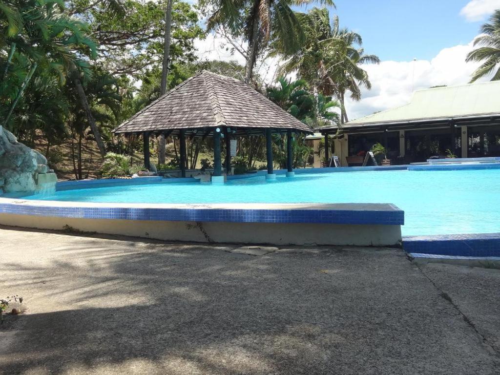 Anchorage Beach Resort Viseisei Esterno foto