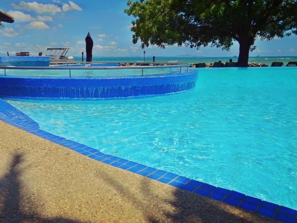 Anchorage Beach Resort Viseisei Esterno foto